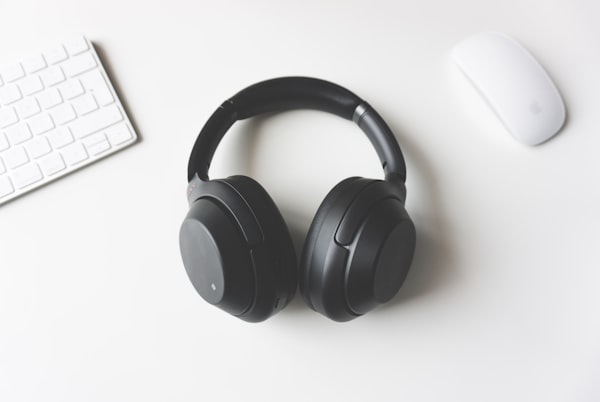 Audífono con Micrófono Logitech H111 3.5mm Silver